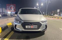 هیۆندای ئەلەنترا